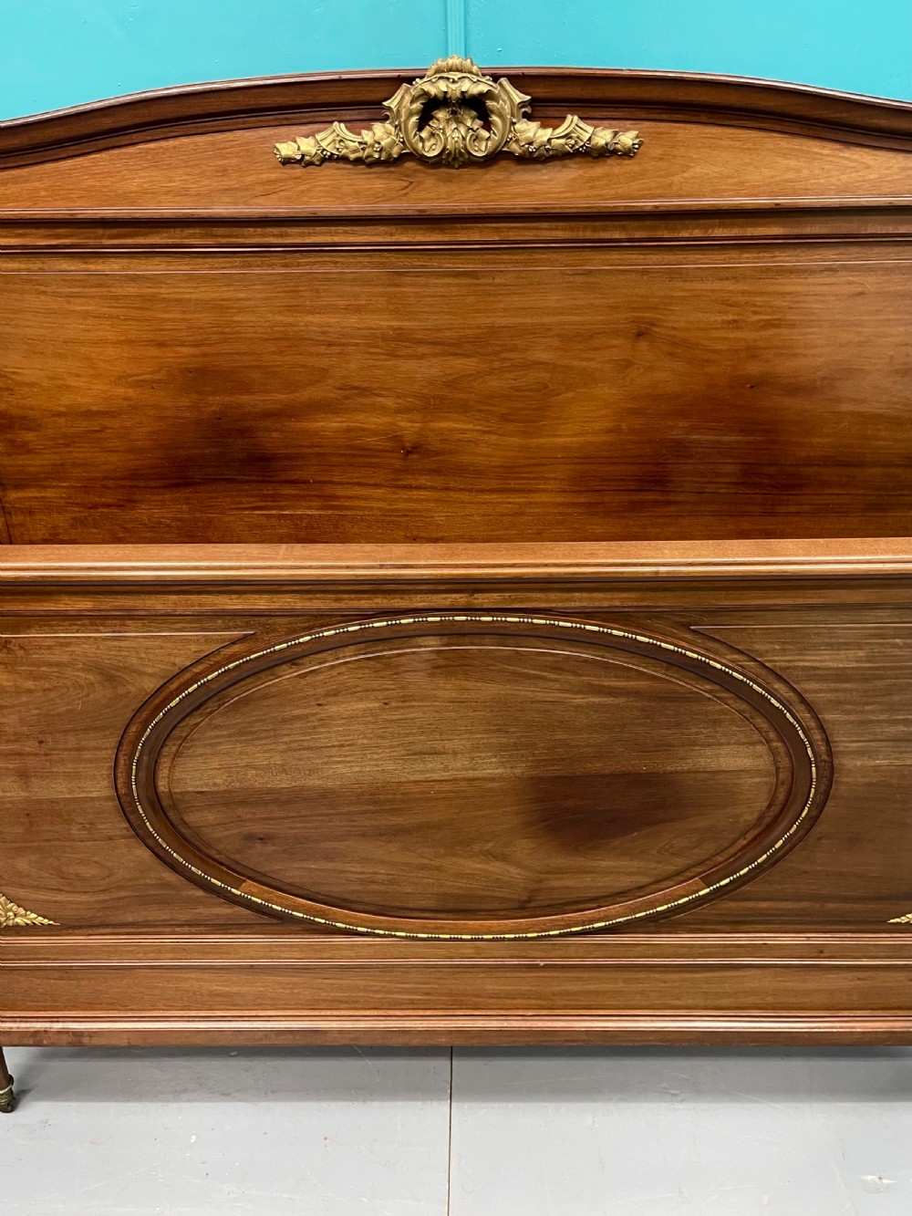 French Empire style kingsize bed with mounts View VII
