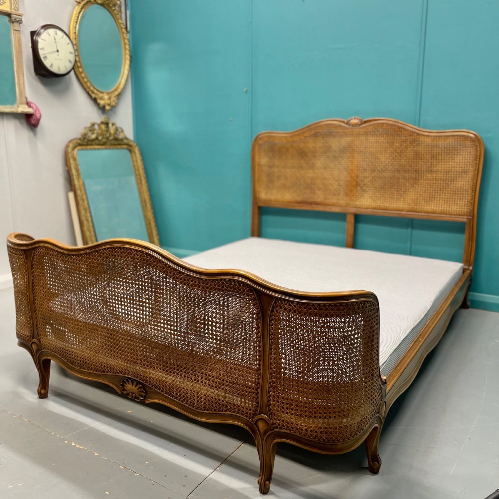 French kingsize 5’ cane bed with supporting base inc. View V