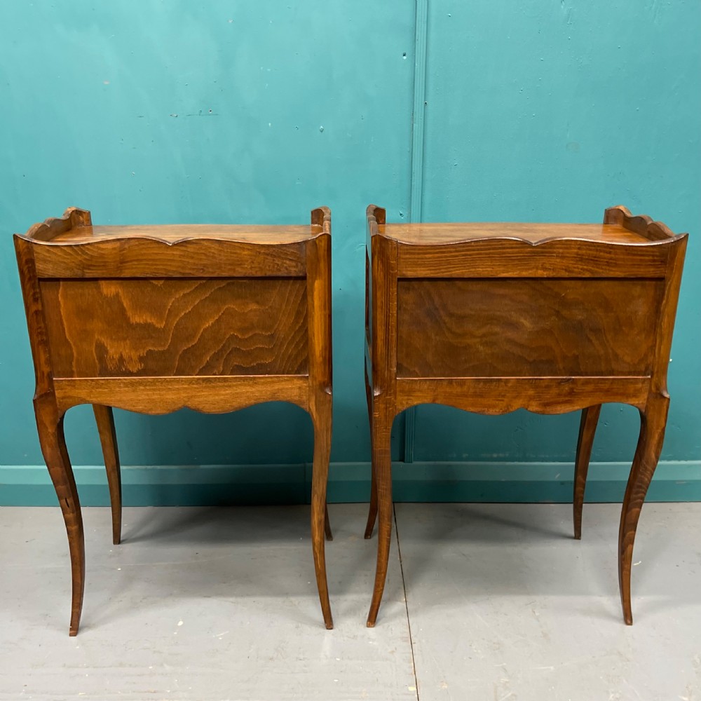 Pair of French tambour bedside lamp tables View V