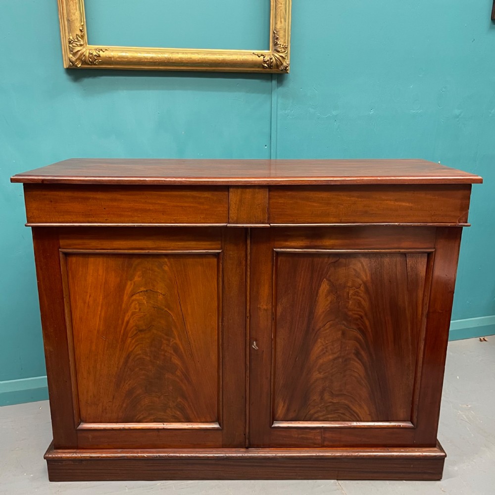 William IV mahogany chiffonier cabinet View VIII