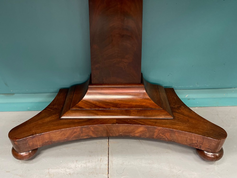 Large pair of William IV mahogany console tables View VI