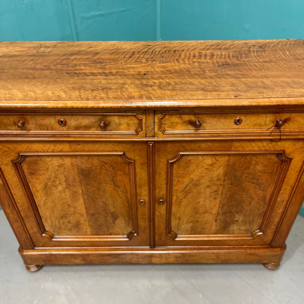 19th century French buffet sideboard in walnut View IV