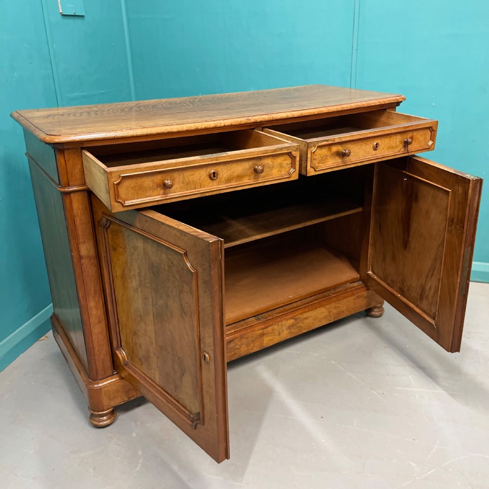 19th century French buffet sideboard in walnut View IX