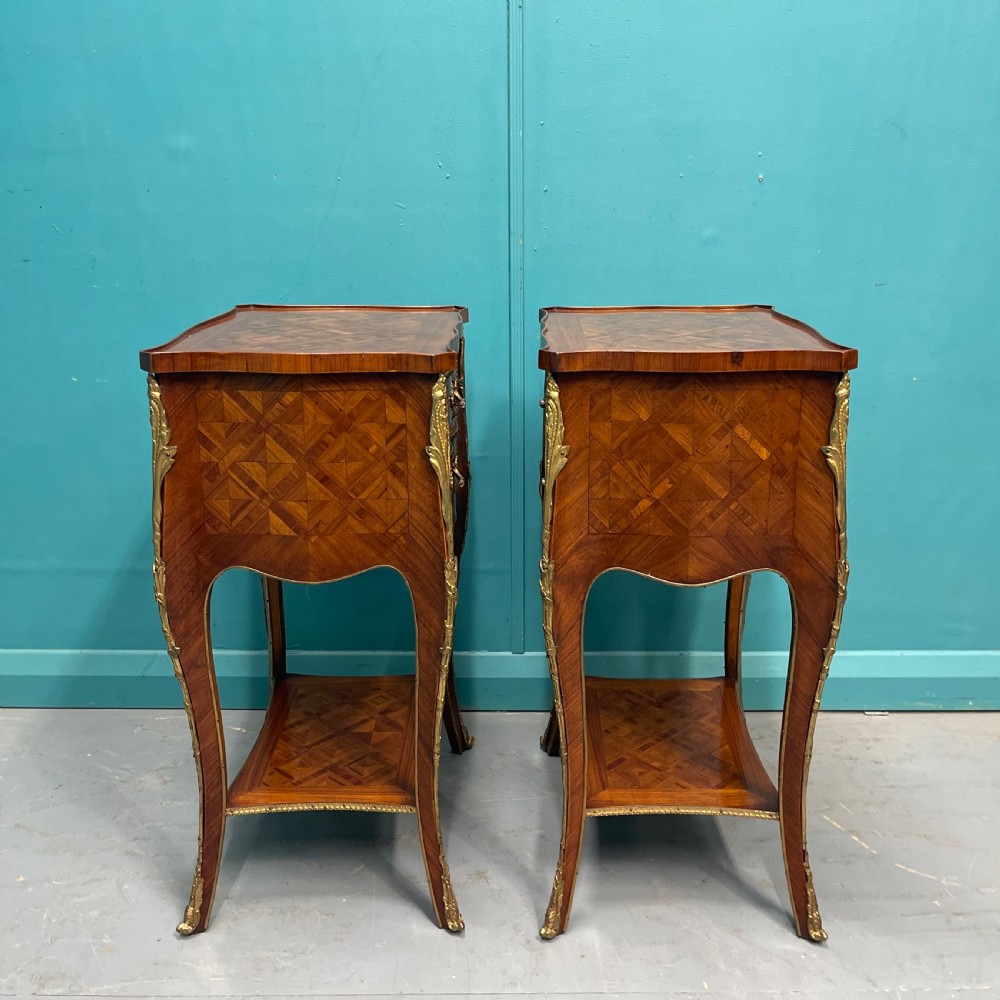 Pair of French kingwood parquetry bedside cabinets View V