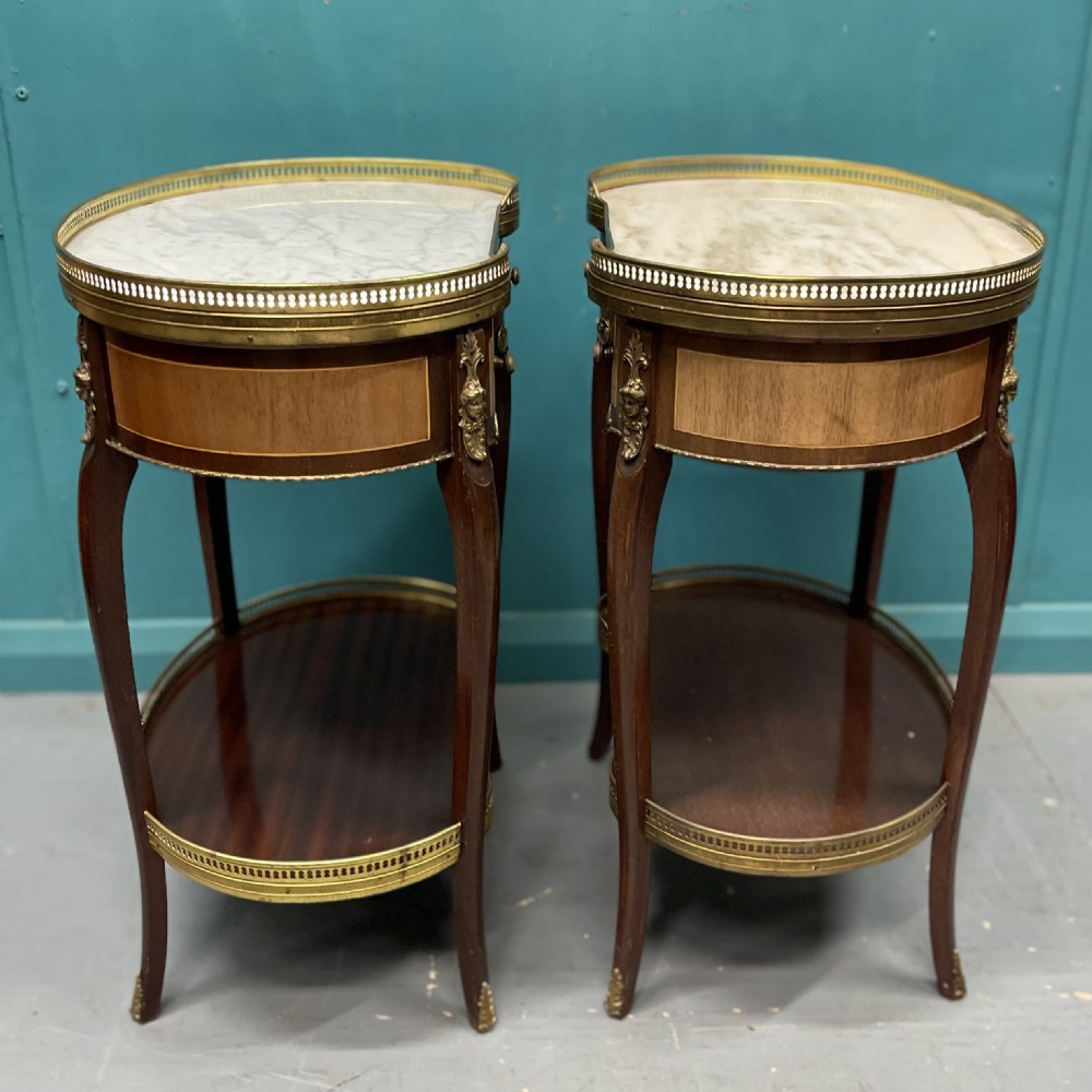 Large pair of French marble top kidney side tables View VI