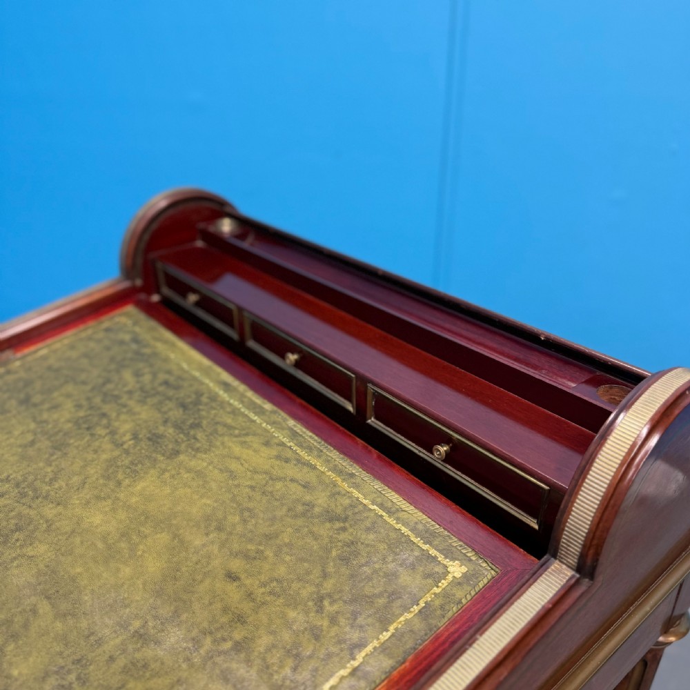Tambour writing table by James Shoolbred of London View VII