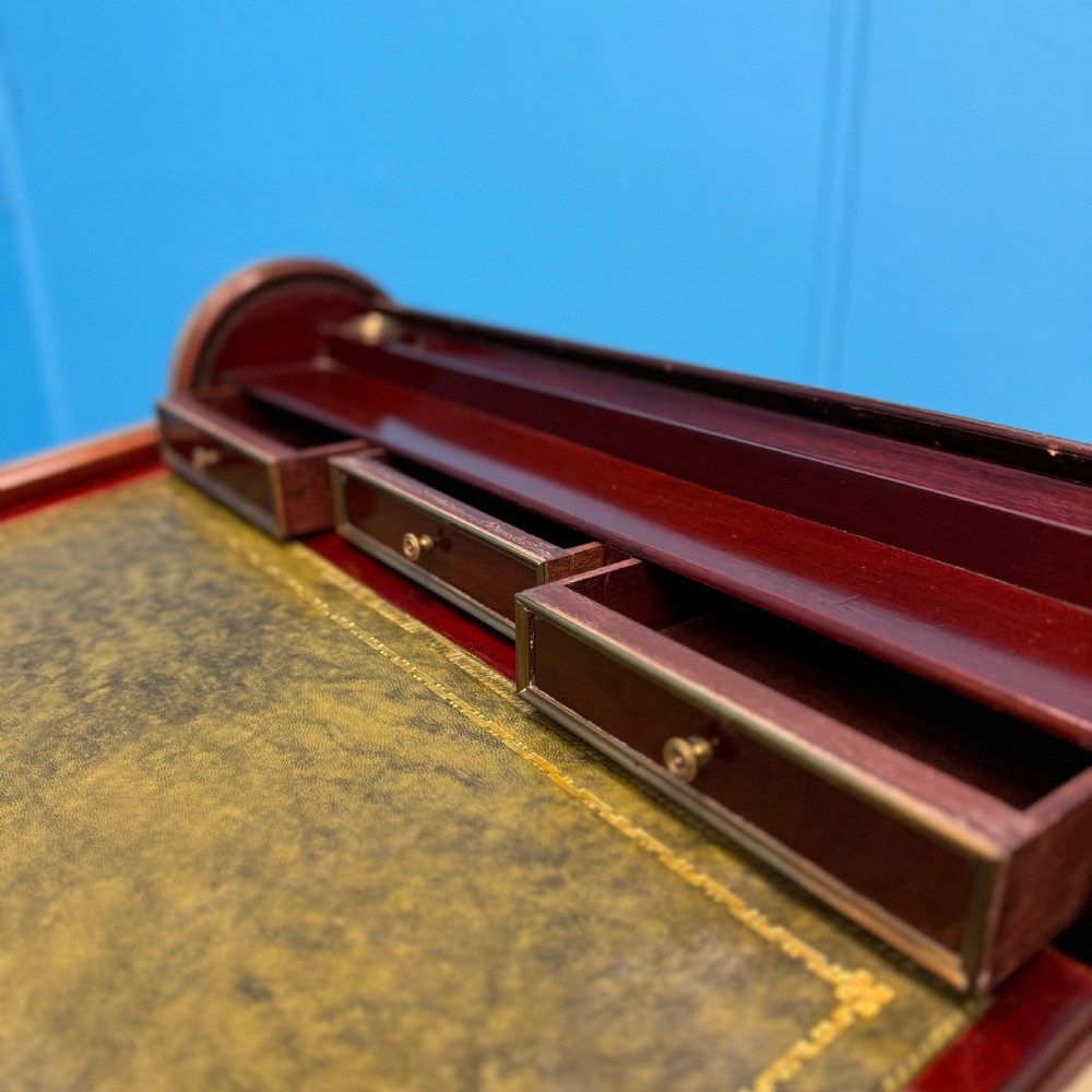 Tambour writing table by James Shoolbred of London View X