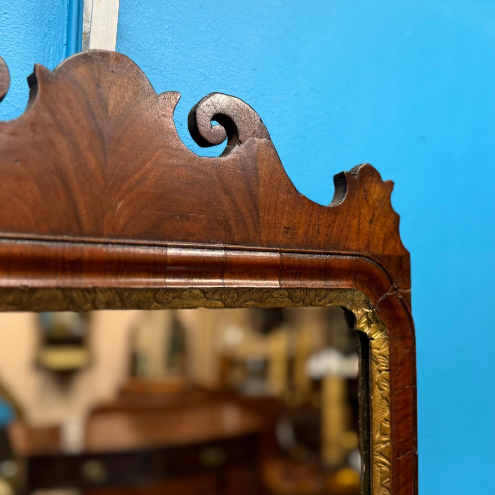 18th century walnut pier mirror with gilt View IV