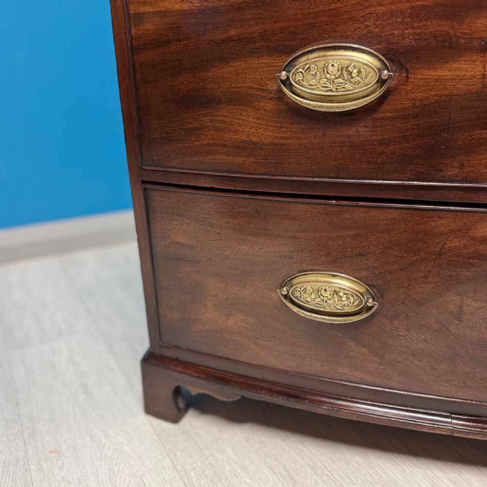 Georgian bow front chest of drawers  View III