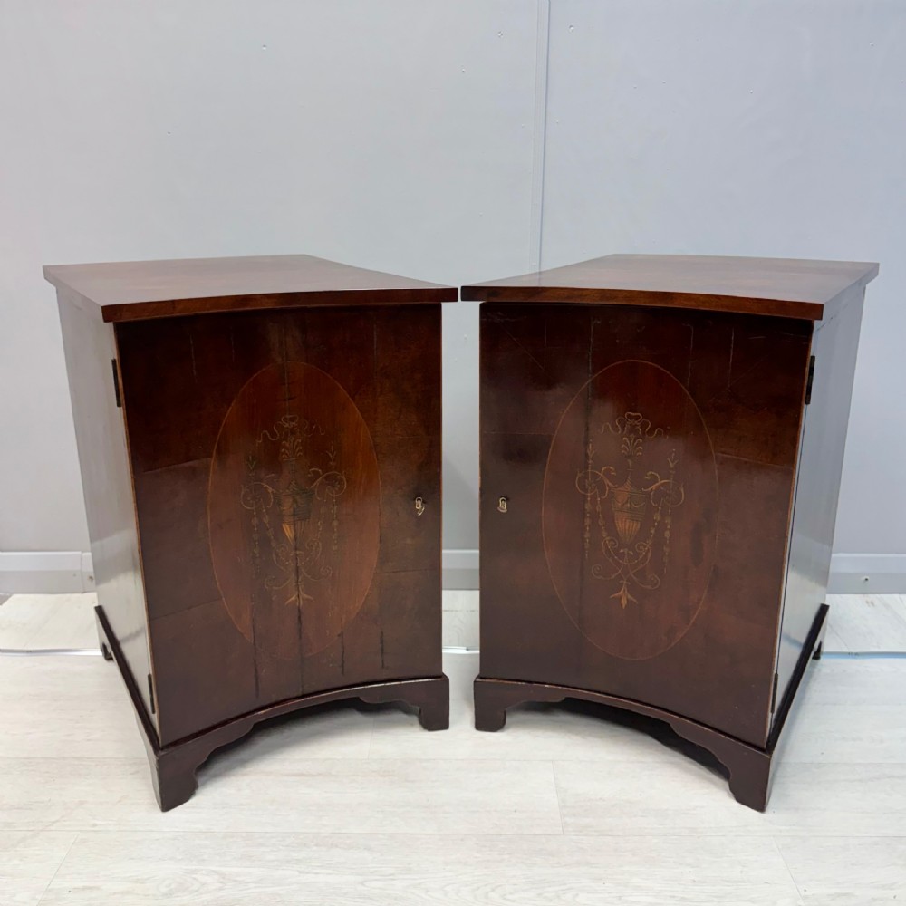 Pair of concave inlaid bedside cabinets