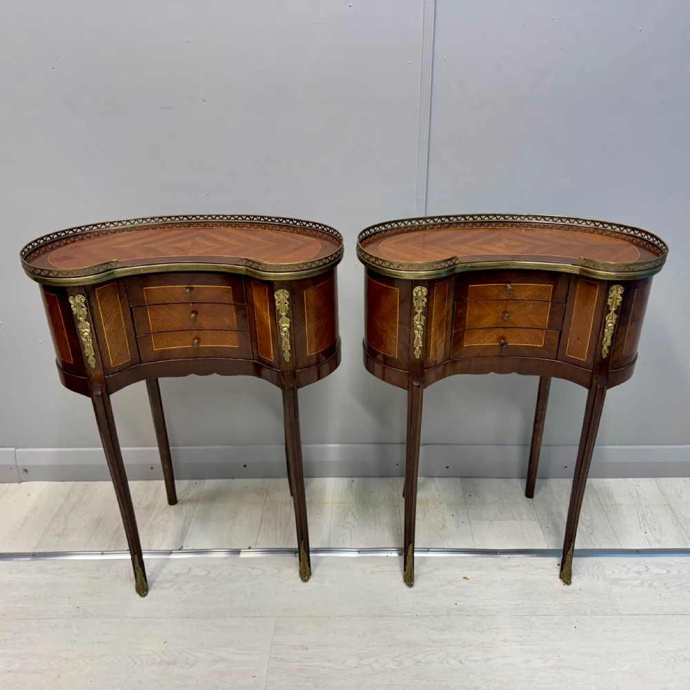Pair of French kidney style side tables  View VII