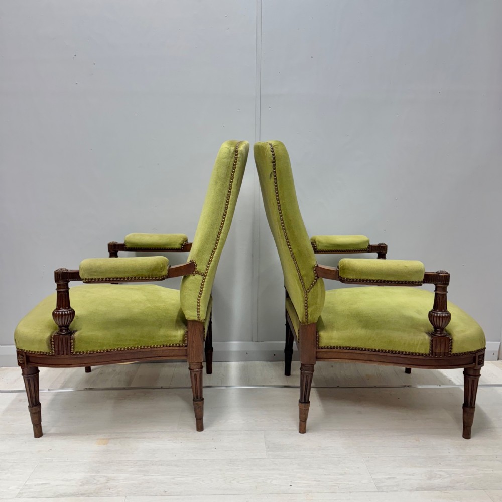 Pair of French open armchairs View V