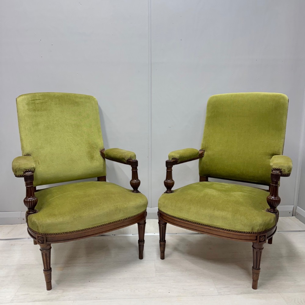 Pair of French open armchairs View VII