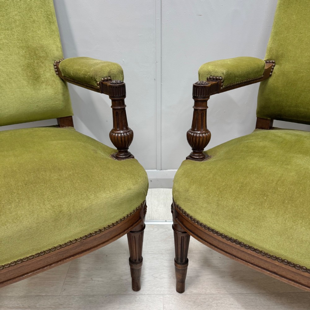 Pair of French open armchairs View VIII