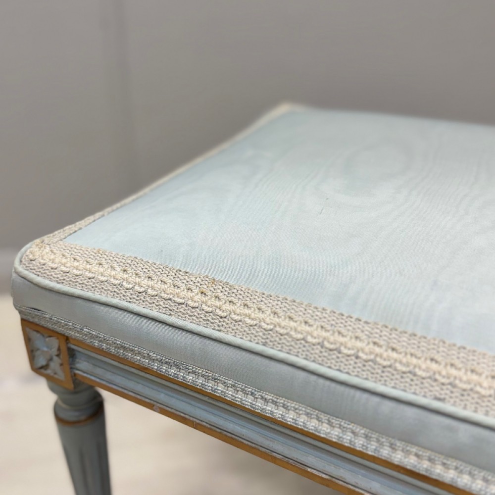 French Louis xvi style window seat in powder blue and gilt View III