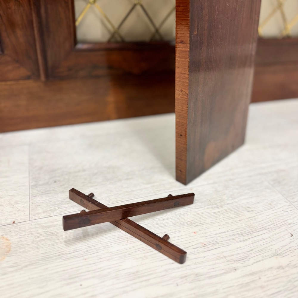 Super quality rosewood cabinet with adjustable shelves View IX