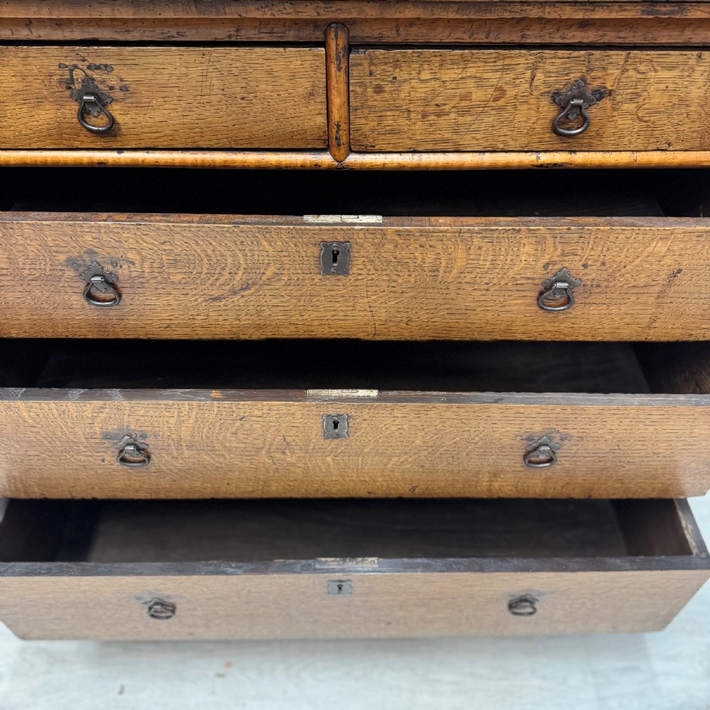 17th century English fruitwood chest of drawers  View VII
