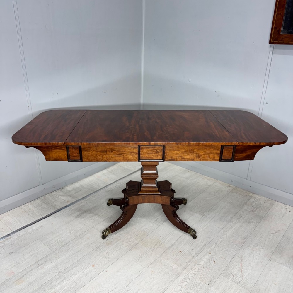 Late Georgian mahogany sofa table