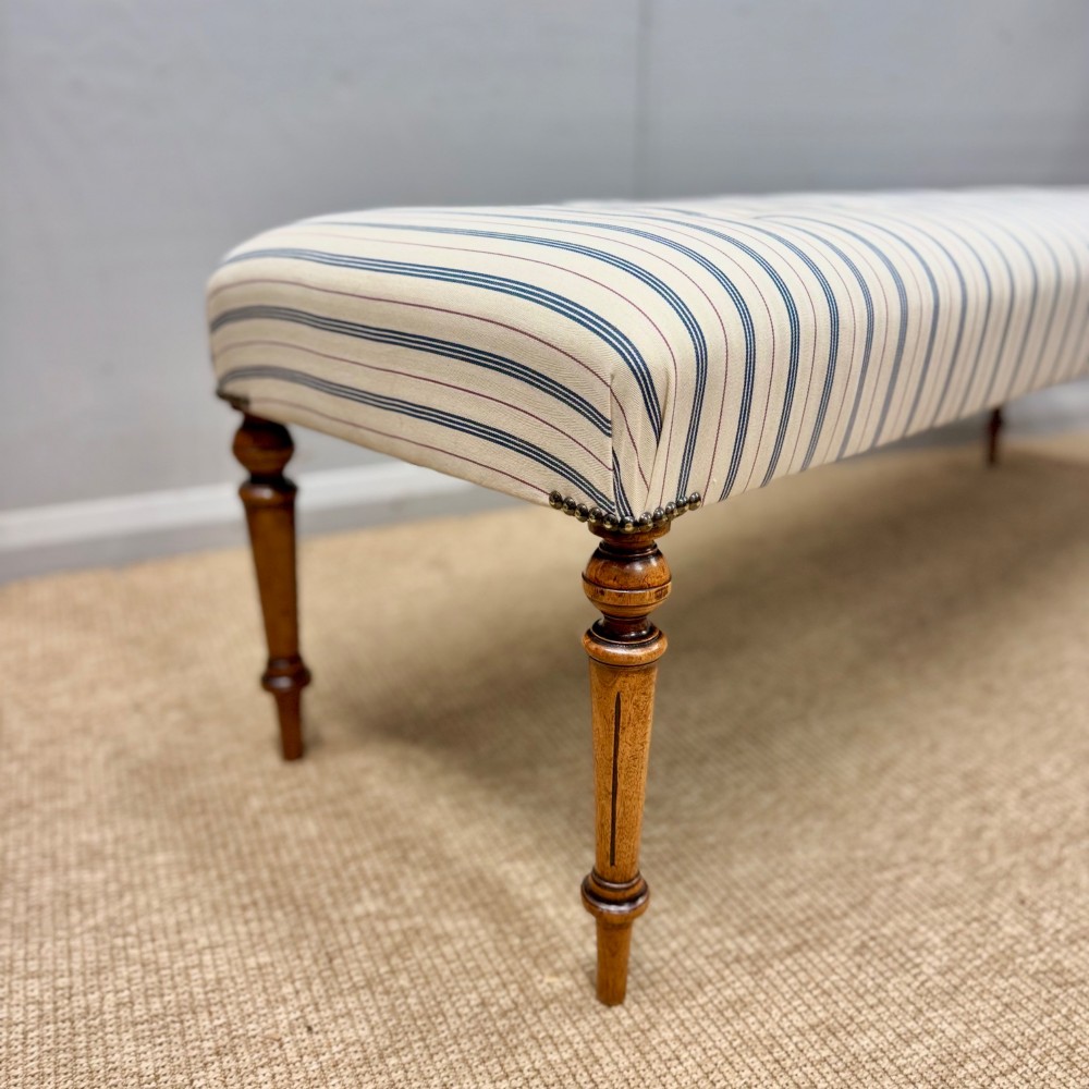 5 ft buttoned stool on walnut legs View VI