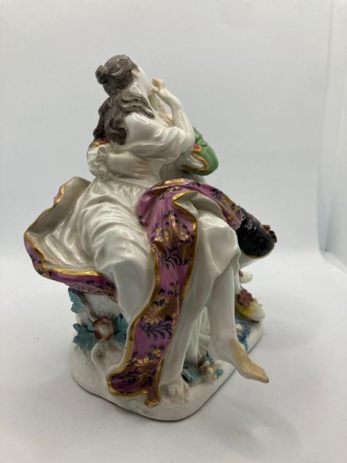 MEISSEN PORCELAIN FIGURINE 'PAIR OF LOVERS' MODEL NO 571 18TH CENTURY - ADDITIONAL PHOTO 9