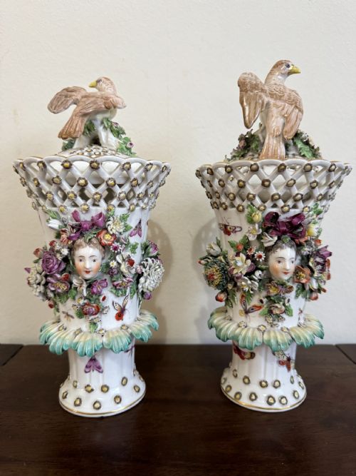 18TH CENTURY PAIR OF DERBY FRILL VASES - ADDITIONAL PHOTO 5