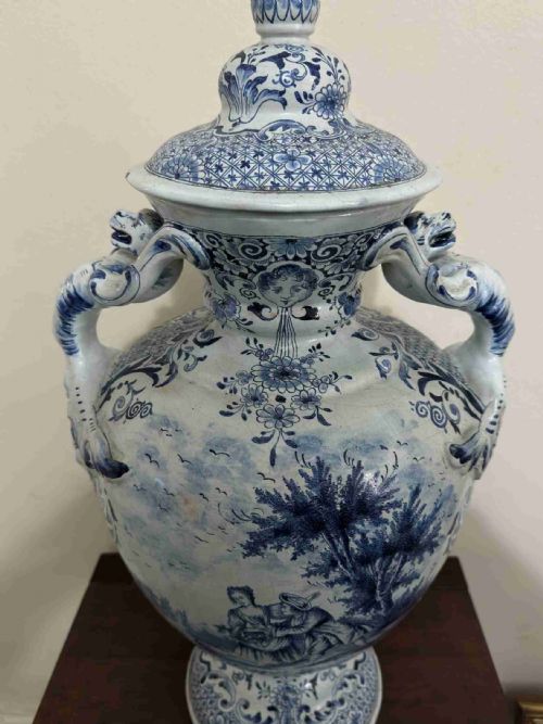 18TH CENTURY LARGE DELFT URN VASE WITH HANDLES - ADDITIONAL PHOTO 8