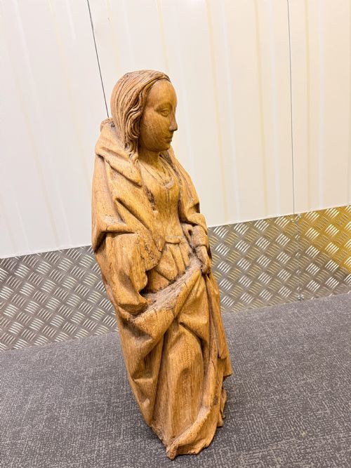 PAIR OF 16TH CENTURY CARVED OAK SAINTS - ADDITIONAL PHOTO 10