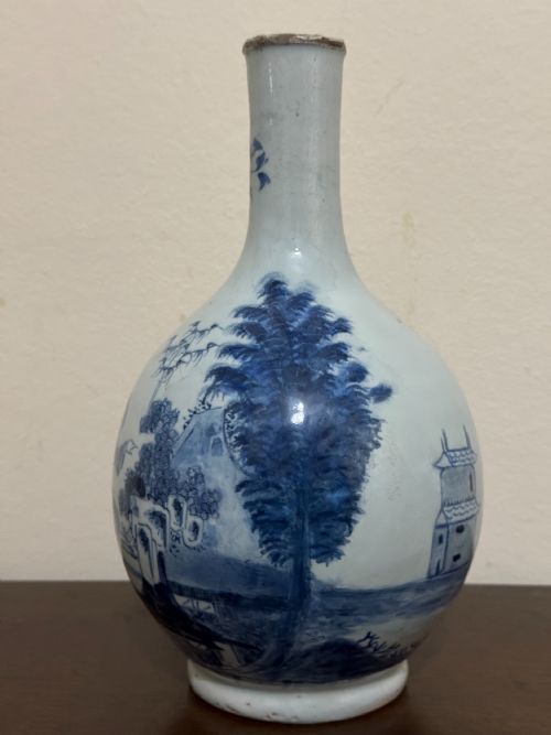 18TH CENTURY LAMBETH POTTERY DELFTWARE BOTTLE - ADDITIONAL PHOTO 2