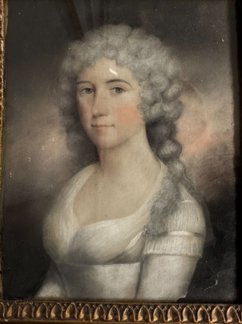 18TH CENTURY PORTRAIT OF A LADY - ADDITIONAL PHOTO 1