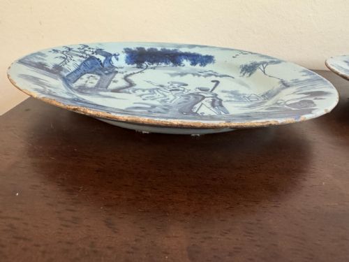 18TH CENTURY PAIR ENGLISH BLUE AND WHITE DELFT PLATES - ADDITIONAL PHOTO 8