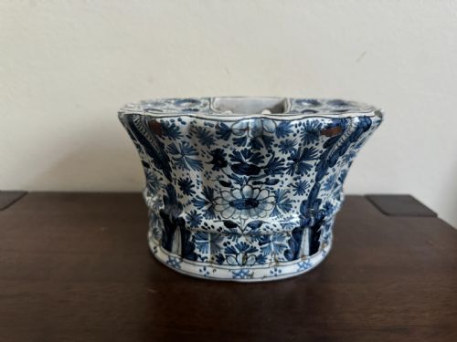 18TH CENTURY DELFT BOUGH HANGING POT - ADDITIONAL PHOTO 10
