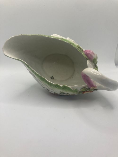 18TH CENTURY CHELSEA DERBY LETTUCE FORM SAUCE BOAT CIRCA 1760 - ADDITIONAL PHOTO 10