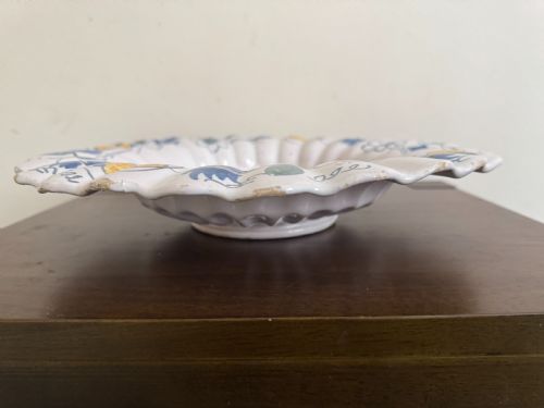 17TH CENTURY DUTCH DELFT LOBBED DISH - ADDITIONAL PHOTO 11