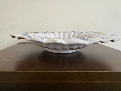 17TH CENTURY DUTCH DELFT LOBBED DISH - ADDITIONAL PHOTO 13
