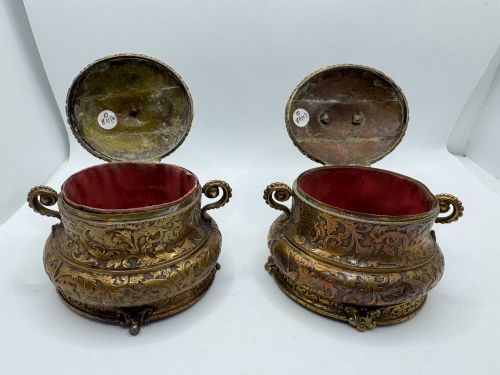 PAIR GILTMETAL JEWELLERY CASKETS WITH DOG FINIALS C1880 - ADDITIONAL PHOTO 1