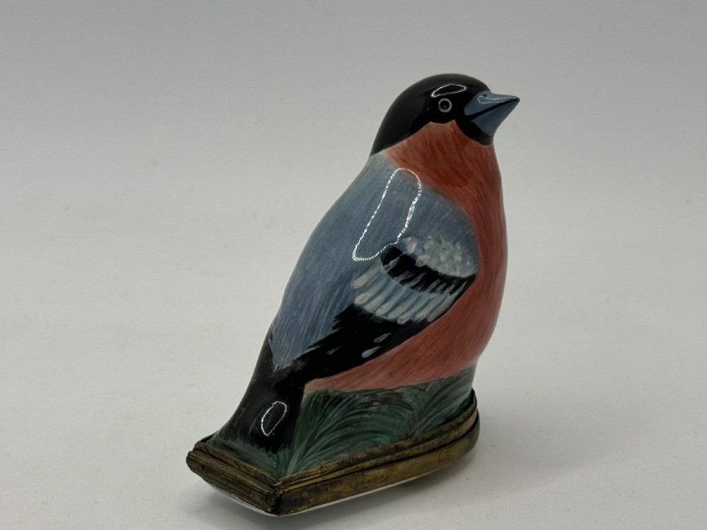 18TH CENTURY SOUTH STAFFORDSHIRE BILSTON ENAMEL BIRD PATCH BOX View VIII