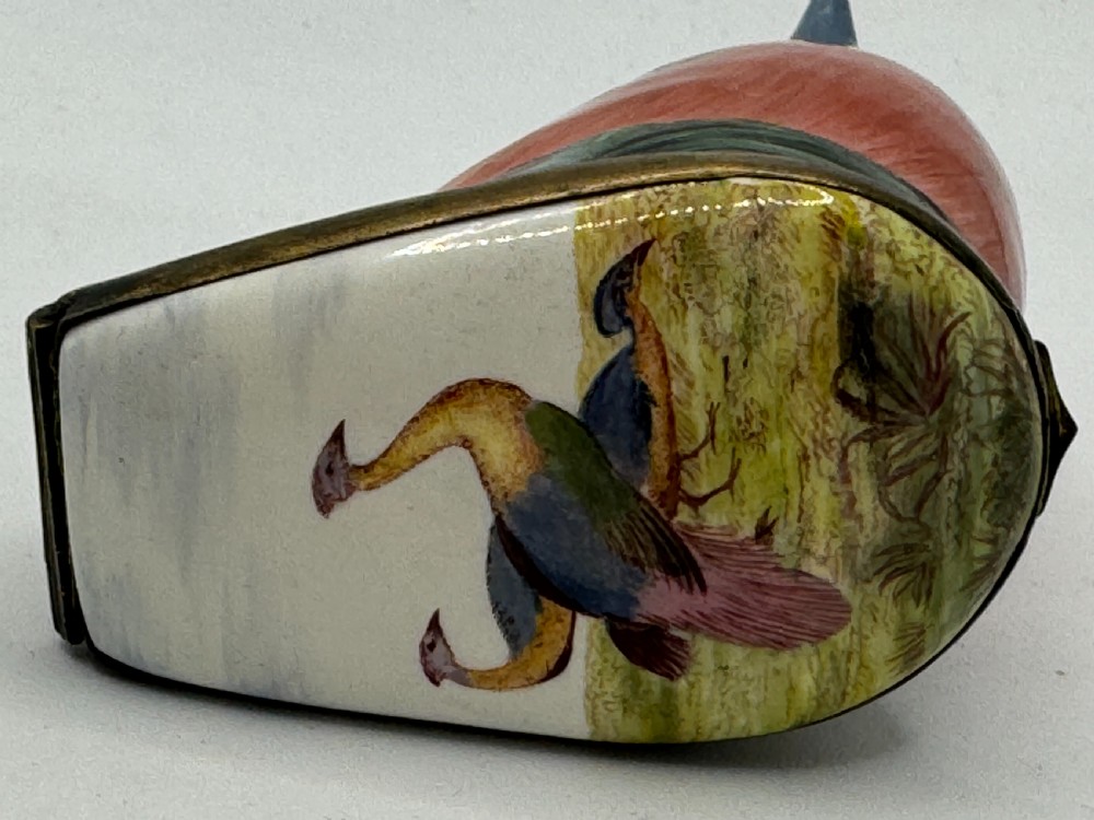 18TH CENTURY SOUTH STAFFORDSHIRE BILSTON ENAMEL BIRD PATCH BOX View X