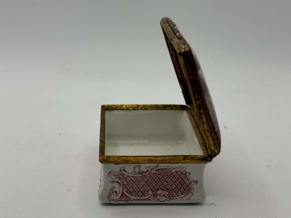 18th Century English Enamel Snuff Box - Greek Mythology Scene View IV