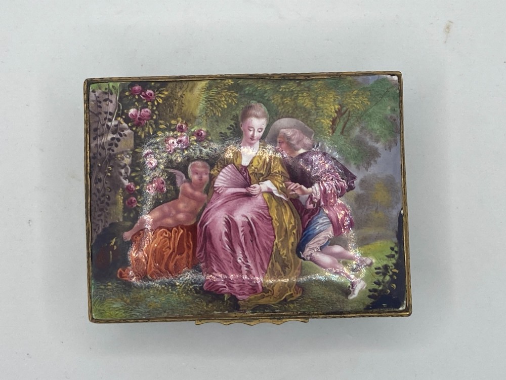18th Century South Staffordshire Snuff Box - 'Cupid in parkland'