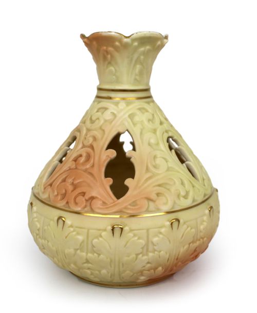 LOCKE CO WORCESTER BLUSH IVORY POT POURRI VASE C1900 - ADDITIONAL PHOTO 1