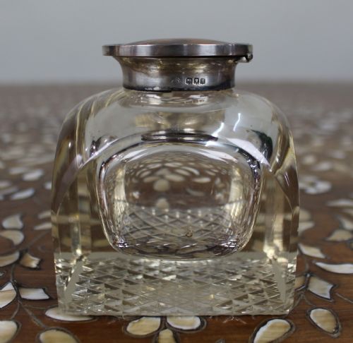 FINE ANTIQUE SILVER AND CUT GLASS INKWELL C1916 - ADDITIONAL PHOTO 5