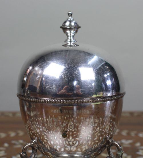 LATE VICTORIAN SILVERPLATED EGG CODDLER ON STAND - ADDITIONAL PHOTO 4