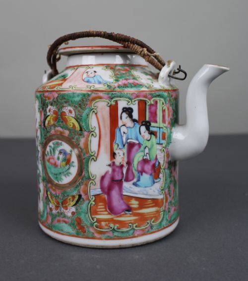 ANTIQUE CHINESE CANTON FAMILLE ROSE TEAPOT C1880 - ADDITIONAL PHOTO 2