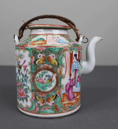 ANTIQUE CHINESE CANTON FAMILLE ROSE TEAPOT C1880 - ADDITIONAL PHOTO 3