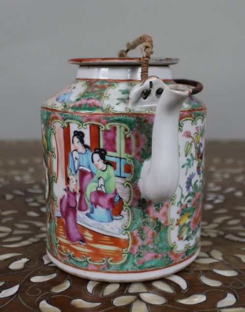 ANTIQUE CHINESE CANTON FAMILLE ROSE TEAPOT C1880 - ADDITIONAL PHOTO 13