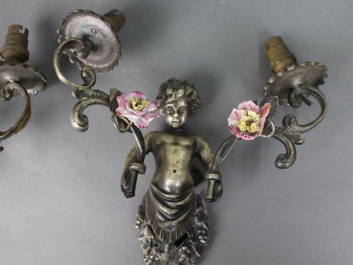 PAIR OF ANTIQUE FRENCH CHERUB WALL SCONCES WITH PORCELAIN FLOWERS - ADDITIONAL PHOTO 4