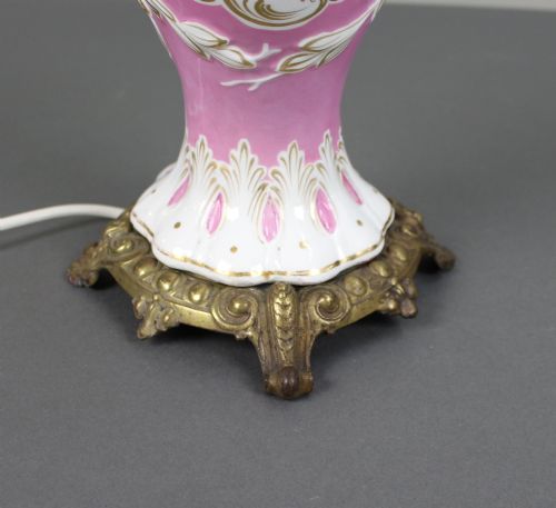 ANTIQUE HAND PAINTED PINK GROUND PORCELAIN TABLE LAMP C1890 - ADDITIONAL PHOTO 2