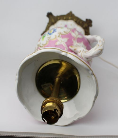 ANTIQUE HAND PAINTED PINK GROUND PORCELAIN TABLE LAMP C1890 - ADDITIONAL PHOTO 12