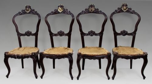SET OF 4 VICTORIAN HERALDIC CRESTED CHAIRS CIRCA 1850