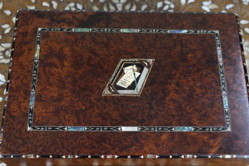 ANTIQUE REGENCY AMBOYNA MOTHEROFPEARL INLAID WRITING SLOPE C1830 - ADDITIONAL PHOTO 2
